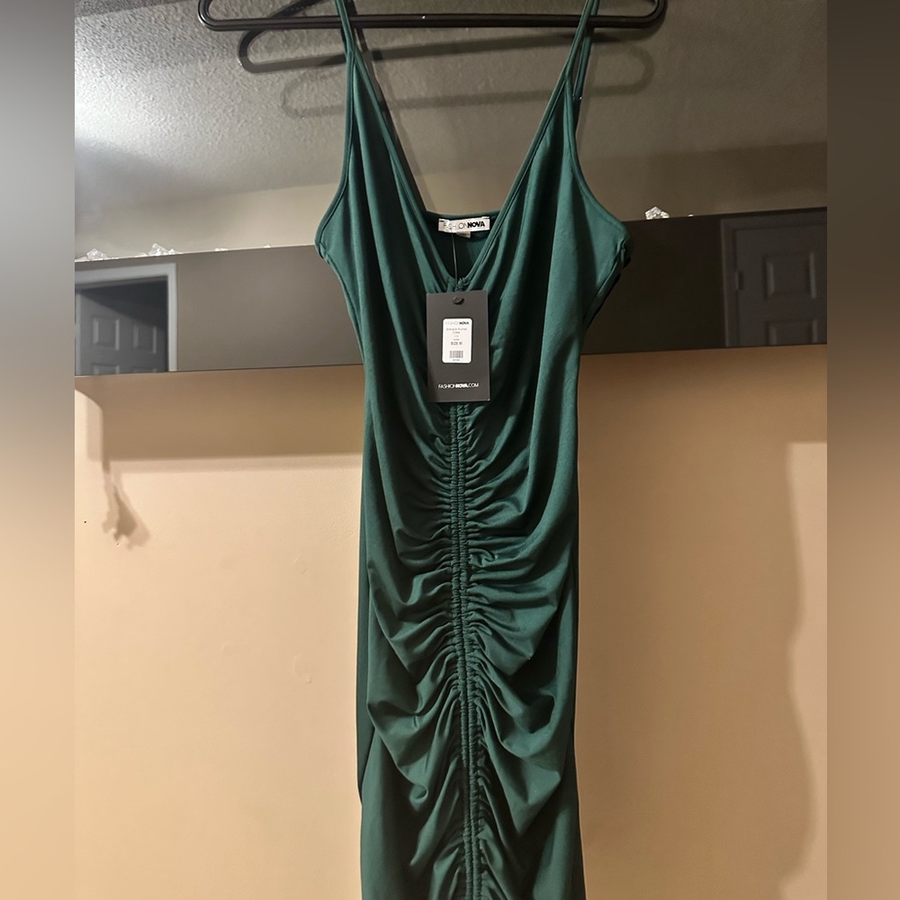 FASHION NOVA ruched dress